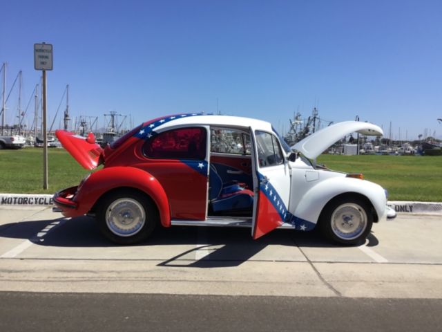 1973 White Volkswagen Beetle - Classic Coupe