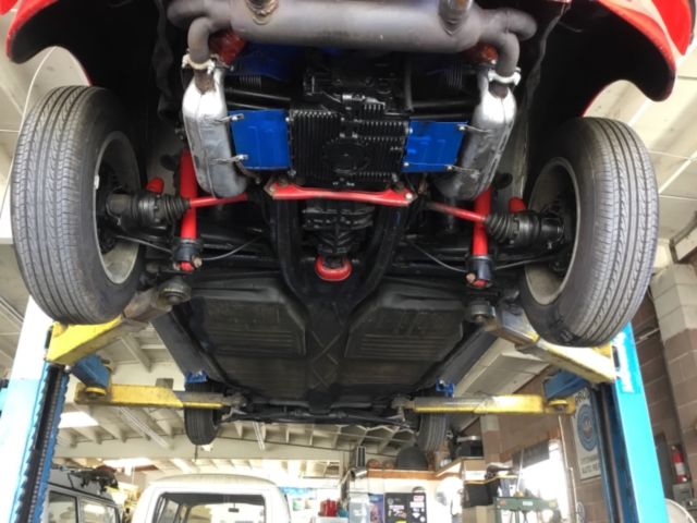 1973 White Volkswagen Beetle - Classic Coupe