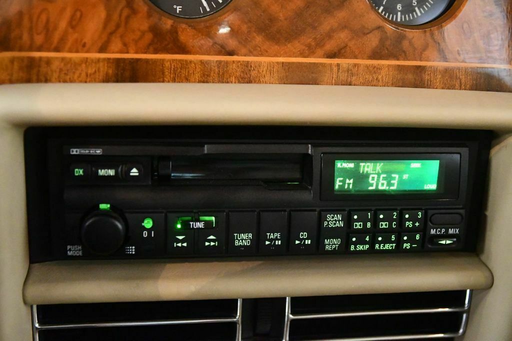 1993 Blue Rolls-Royce Silver Spirit/Spur/Dawn Sedan