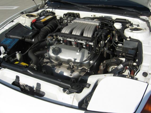 1992 White Dodge Stealth Coupe