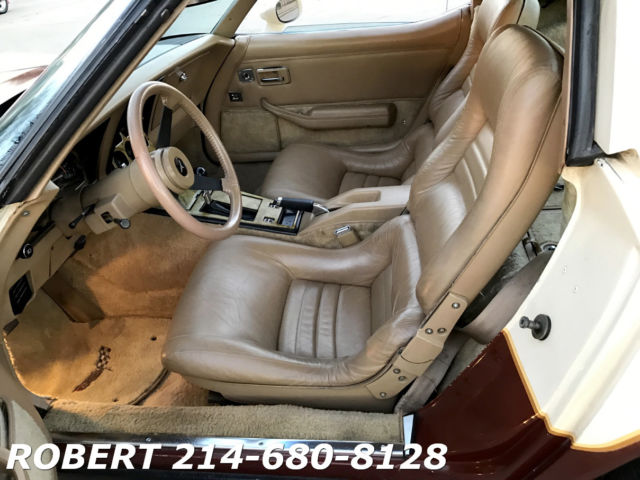 1981 2 TONE Chevrolet Corvette Coupe