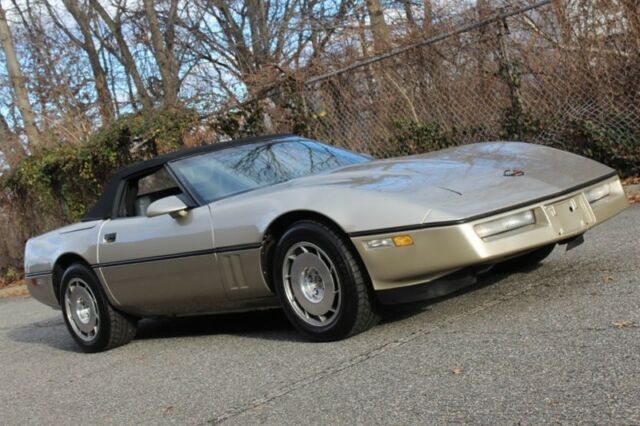 1986 Tan Chevrolet Corvette Convertible
