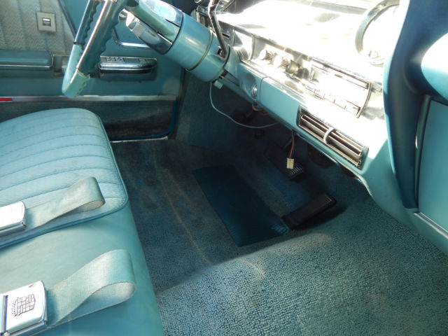 1964 Aquamarine Cadillac Series 62 / 6200 Sedan