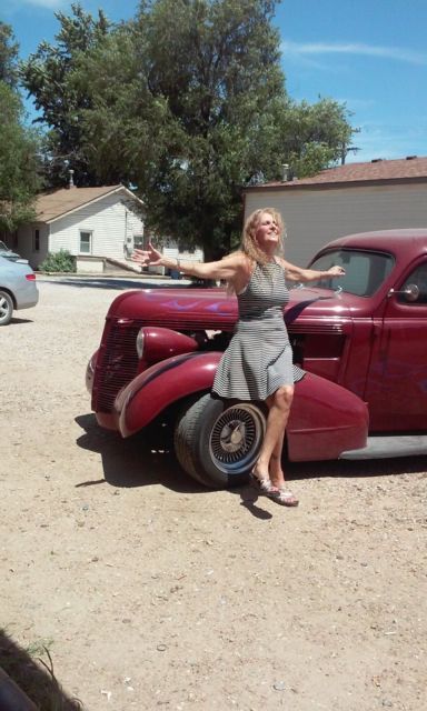 1937 Red Ford 37 pontiac Sedan