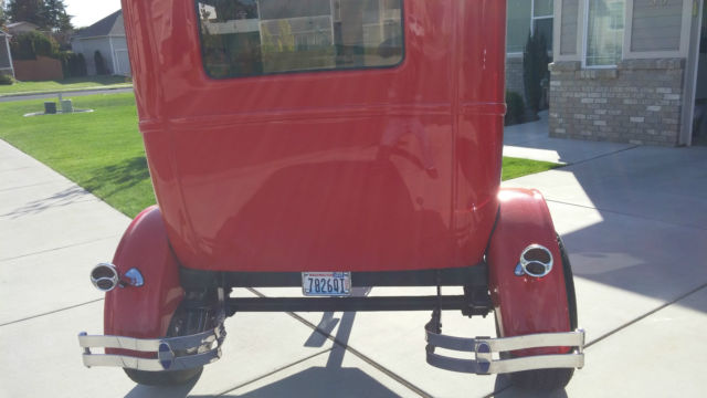 1927 Red Ford Model T Tudor
