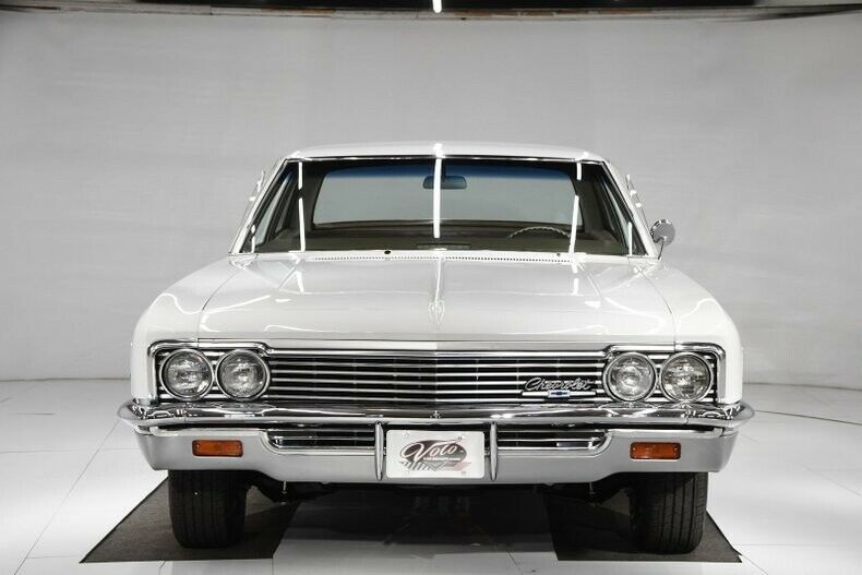 1966 White Chevrolet Bel Air/150/210 Hardtop