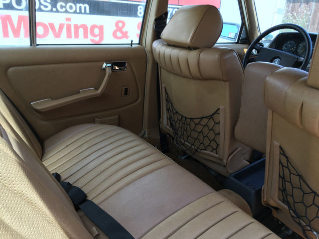 1985 Light Ivory Mercedes-Benz 300-Series Sedan