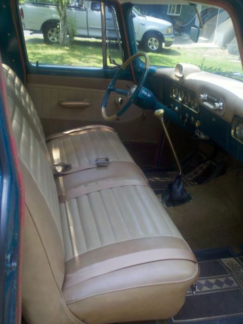 1963 Green Studebaker 8E5 Standard Cab Pickup