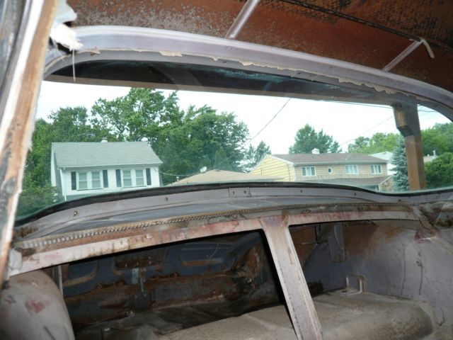 1953 red/baige Studebaker hardtop Coupe