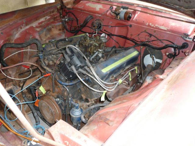 1953 red/baige Studebaker hardtop Coupe