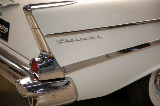 1957 White Chevrolet Bel Air/150/210 Sedan