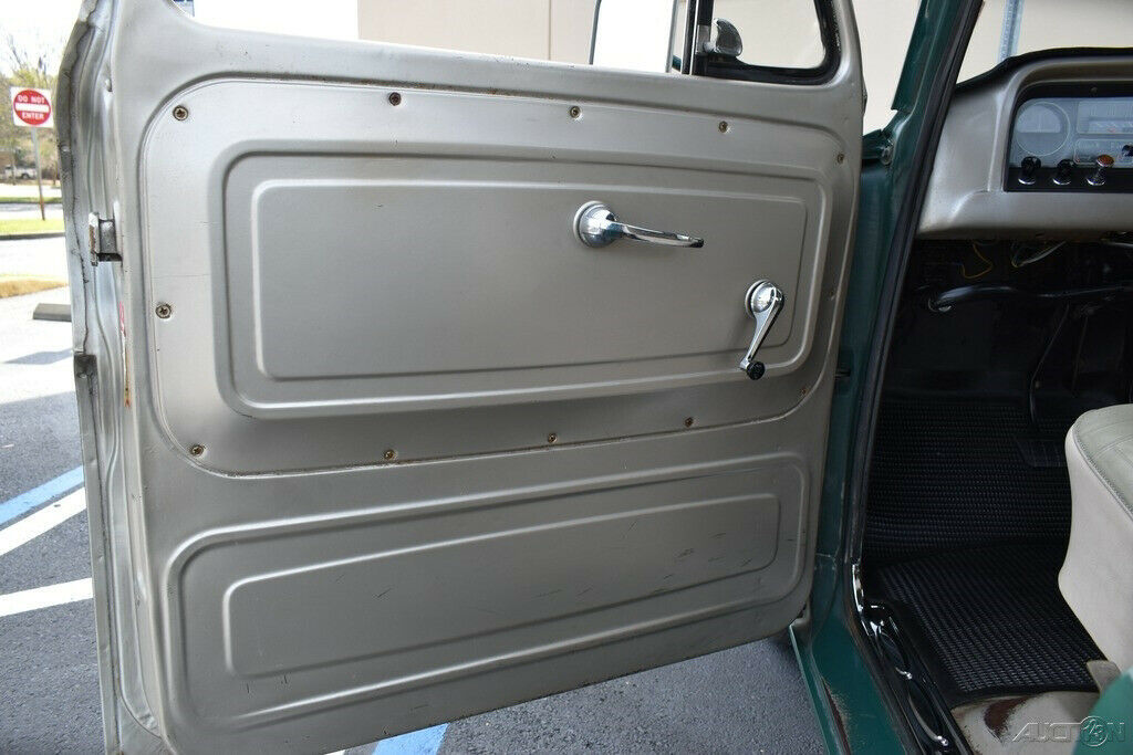 1965 Green Chevrolet C10 Pickup Truck