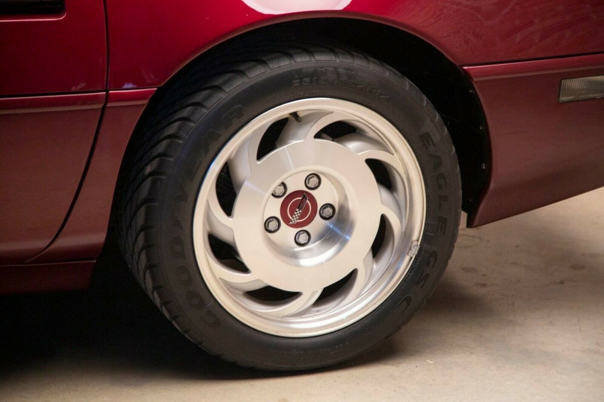 1993 Burgundy Chevrolet Corvette Coupe