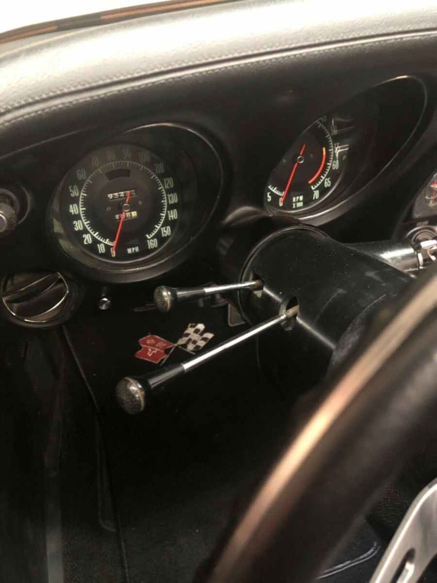 1971 Orange Chevrolet Corvette Coupe