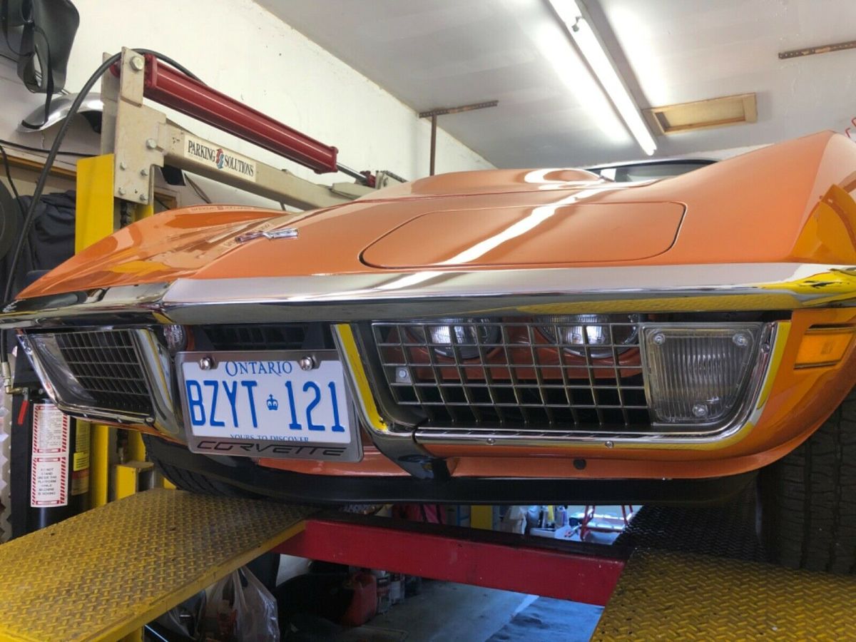 1971 Orange Chevrolet Corvette Coupe