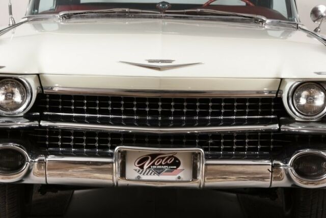 1959 Ivory Cadillac 62 Convertible