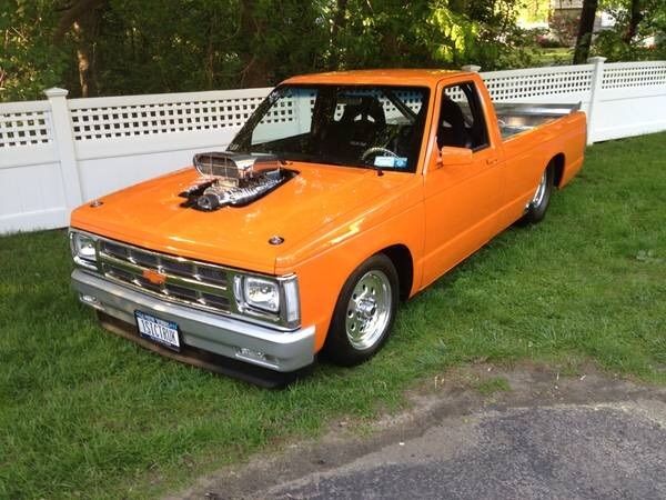 1983 Orange Chevrolet S-10