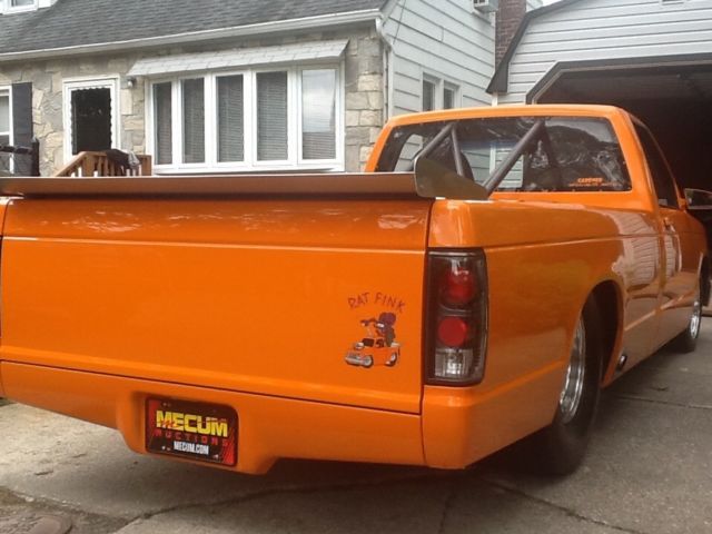 1983 Orange Chevrolet S-10