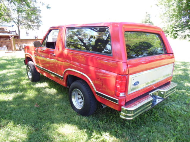 1984 Red Ford Bronco Removable Top
