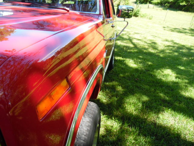 1984 Red Ford Bronco Removable Top