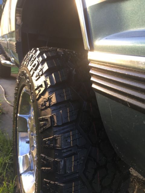 1990 Blue / silver two. Tone Chevrolet C/K Pickup 1500 Xtra cab short bed