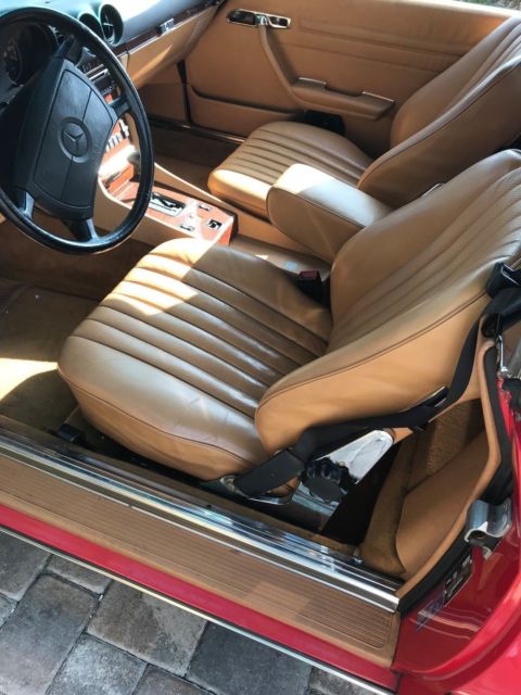 1989 Red Mercedes-Benz SL-Class Two door convertabile