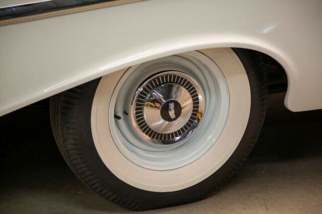 1957 White Chevrolet Bel Air/150/210 Sedan