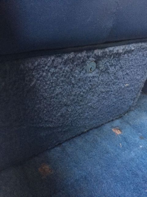 1987 Blue Chevrolet Suburban SUV