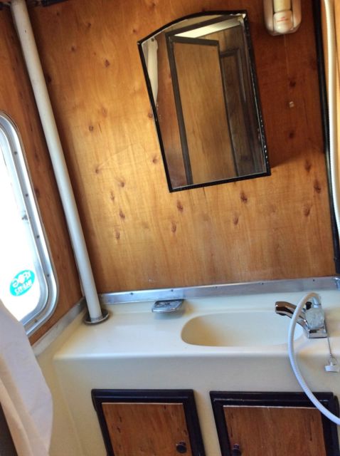 1977 White Dodge VAN SPORTSMAN Van Camper