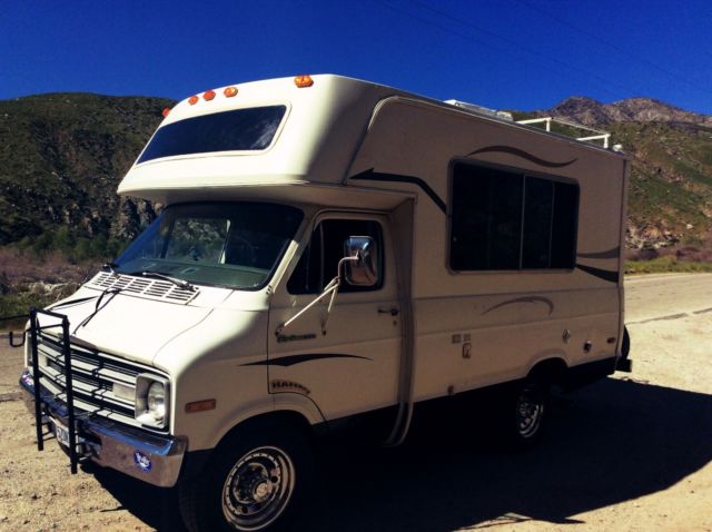 1977 White Dodge VAN SPORTSMAN Van Camper