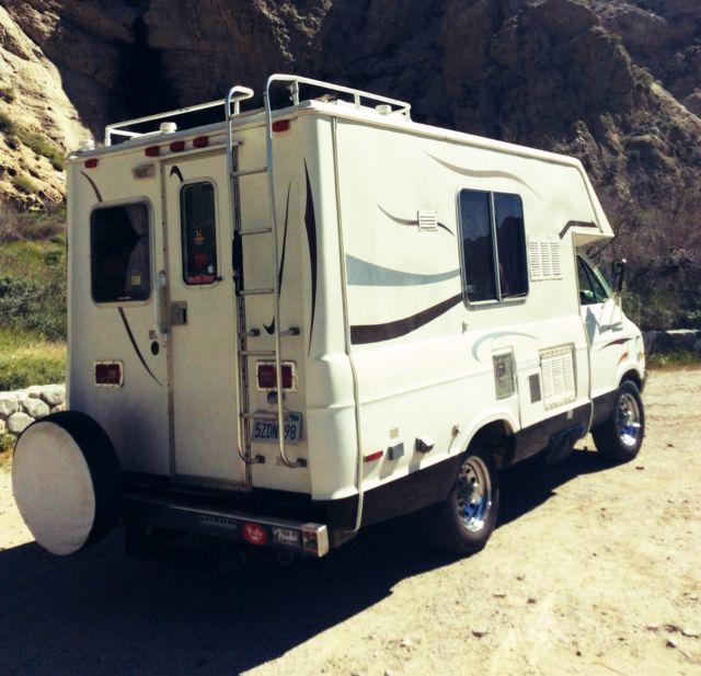 1977 White Dodge VAN SPORTSMAN Van Camper