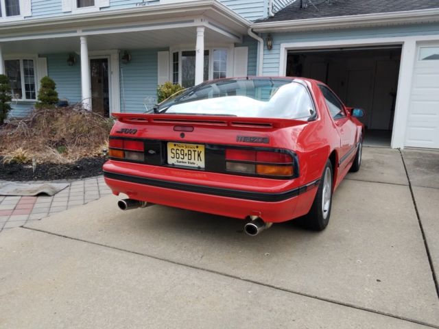 1988 Red Mazda RX-7 Coupe