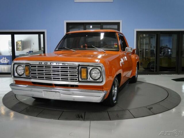 1978 Orange Dodge D100