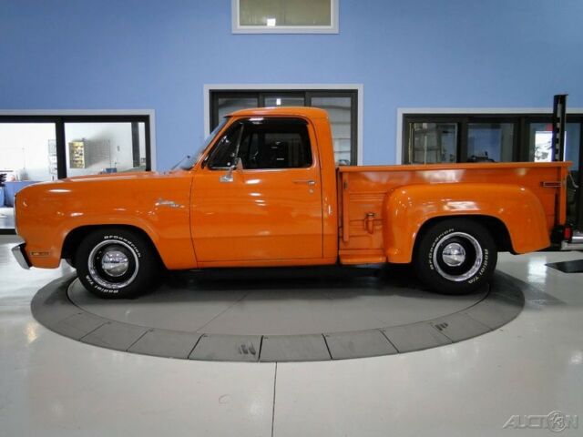 1978 Orange Dodge D100