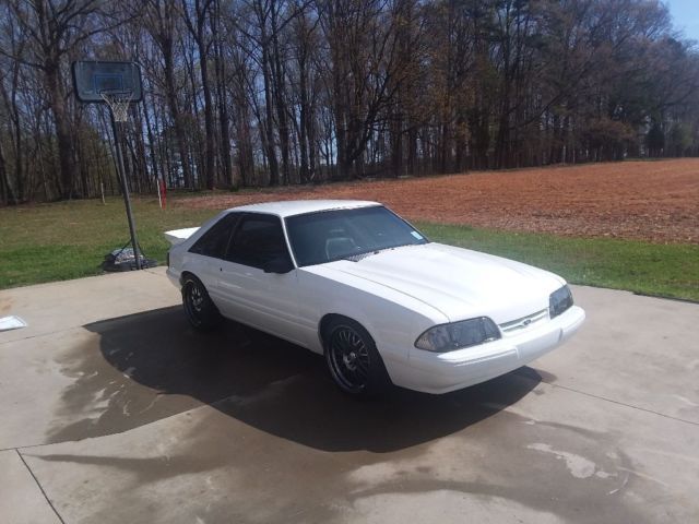 1989 White Ford Mustang Hatchback