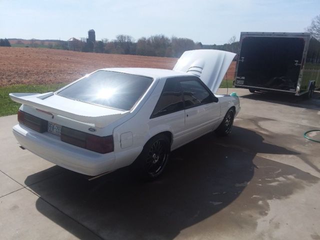 1989 White Ford Mustang Hatchback