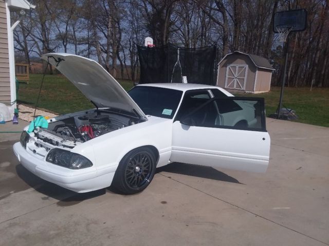 1989 White Ford Mustang Hatchback