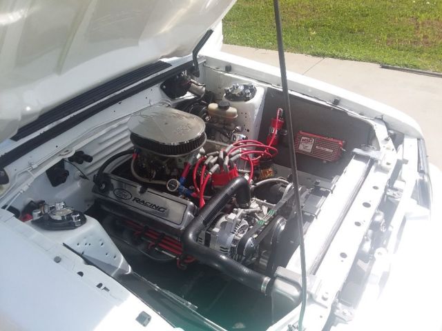 1989 White Ford Mustang Hatchback