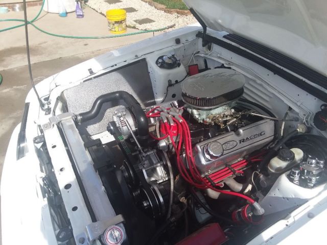 1989 White Ford Mustang Hatchback