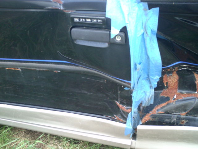 1990 Black Ford Thunderbird 2 door