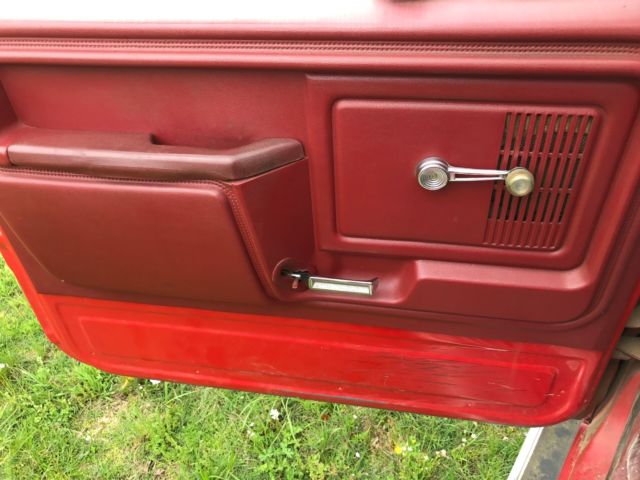 1986 Red and White Ford F-150 Standard Cab Pickup