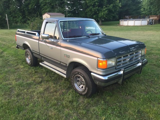 1988 Silver and Grey Ford F-150 Truck