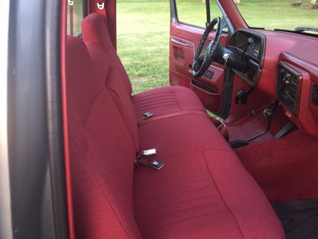 1988 Silver and Grey Ford F-150 Truck