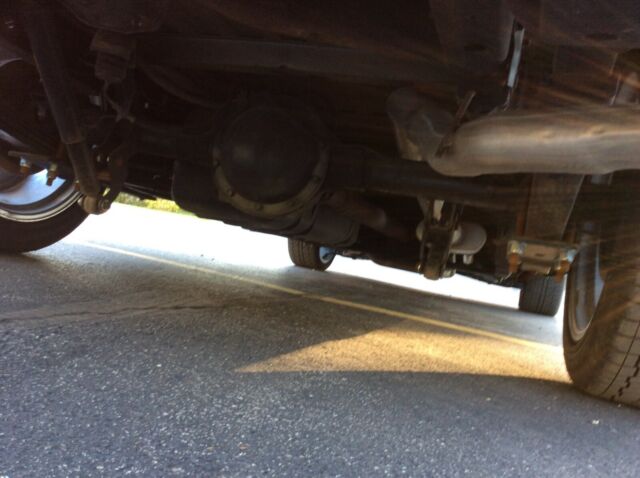 1992 Silver Chevrolet Silverado 1500 Standard Cab Pickup