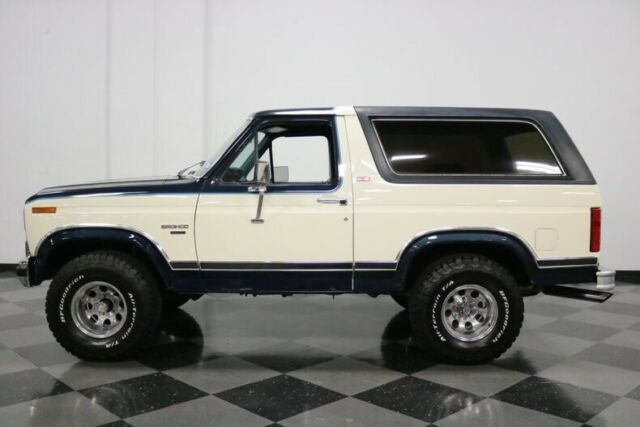 1982 Blue Ford Bronco SUV