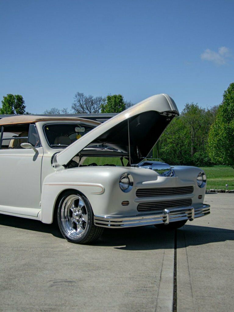 1946 White Ford Super Deluxe Convertible
