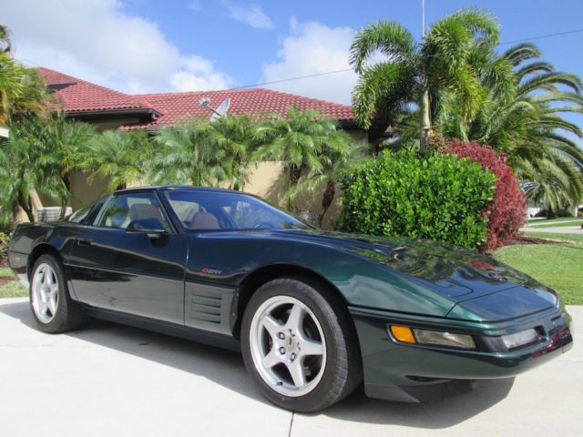 1994 Polo Green Chevrolet Corvette Coupe