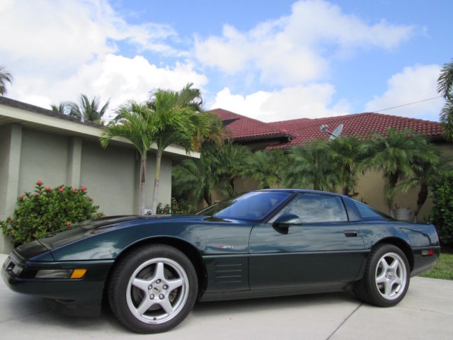 1994 Polo Green Chevrolet Corvette Coupe