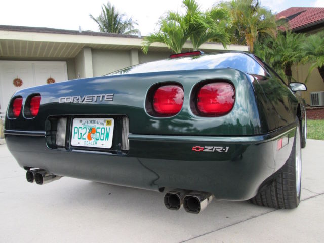 1994 Polo Green Chevrolet Corvette Coupe