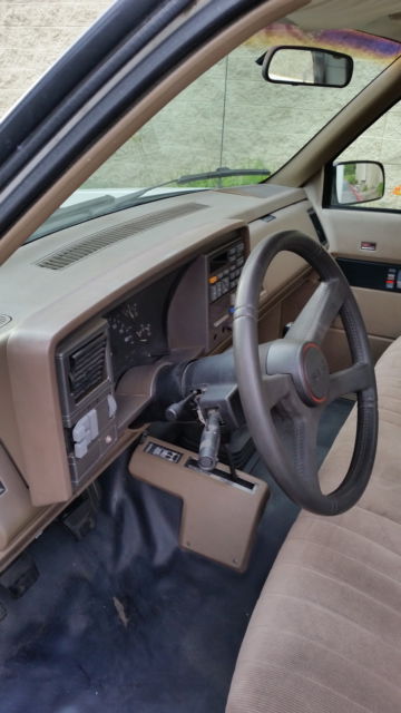 1993 White GMC Sierra 3500 Standard Cab Pickup